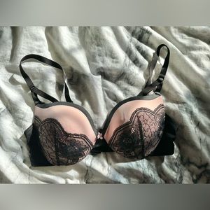 Maidenform Push Up Plunge Underwire Bra